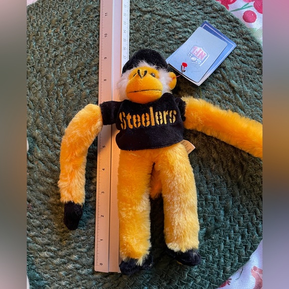 STEELERS NFL STUFFED “MONKEY RALLY”W/TAG. - Picture 5 of 6